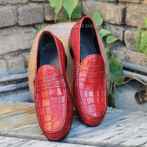 Ready To Ship Men's Red Alligator Leather Print Slip On Moccasin Loafer Dress Casual Wear Shoes Men's