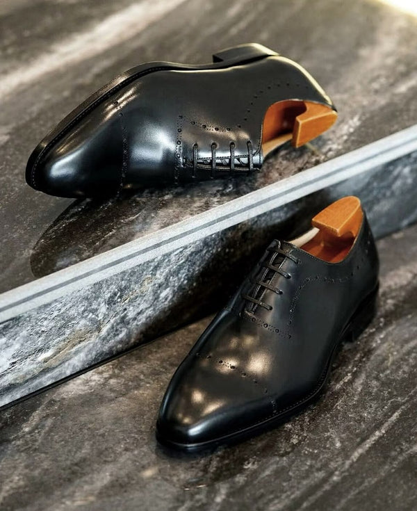 Bespoke Handcrafted Men's Black Leather Cap-toe Oxford Lace up Dress Shoes for Men..