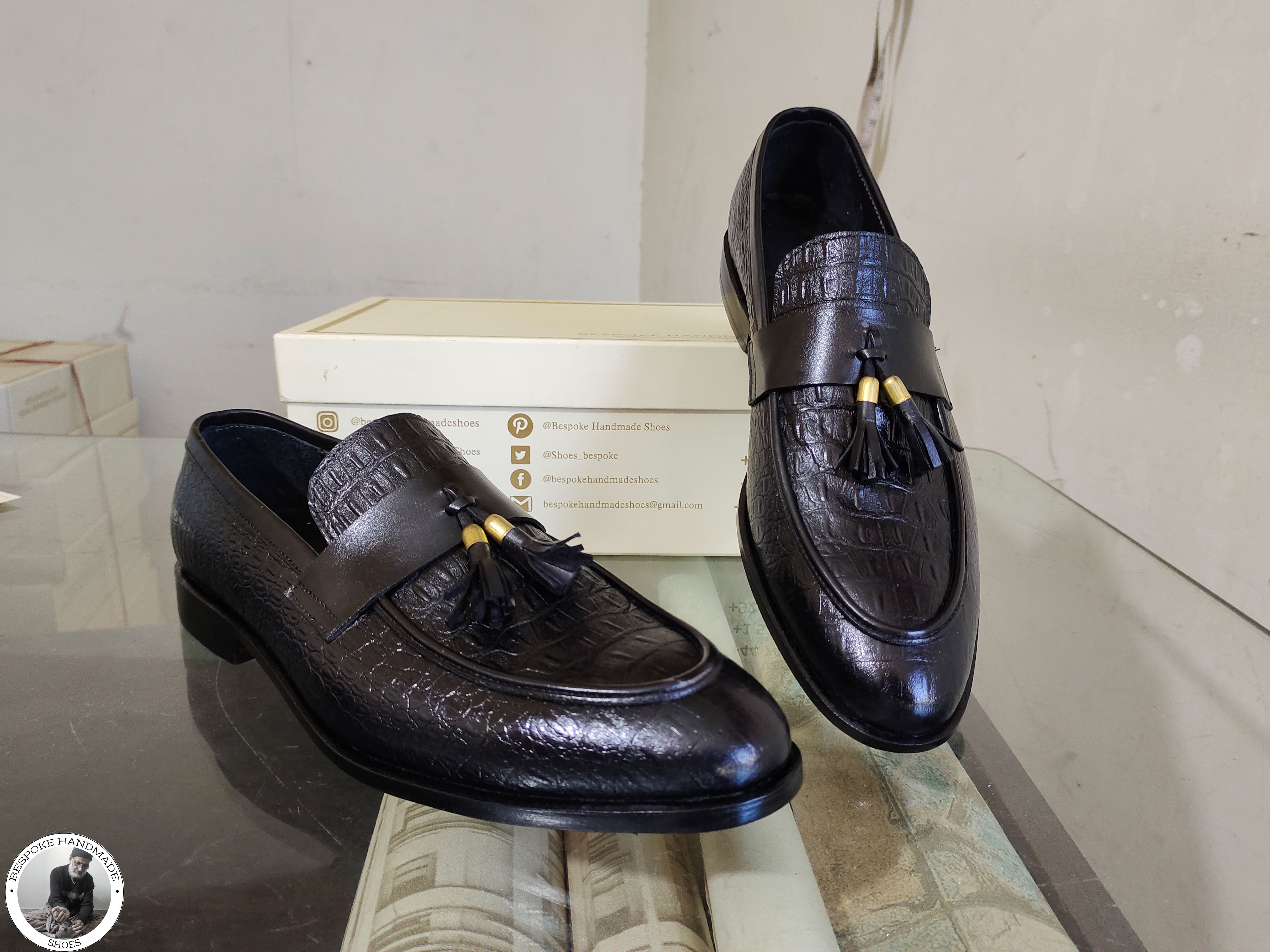Handmade Genuine Black Pure Leather Alligator Print Loafer Moccasin Slip on Leather Tassels Fashion Shoes For Men